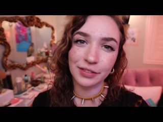 rose asmr - close up kitty kisses